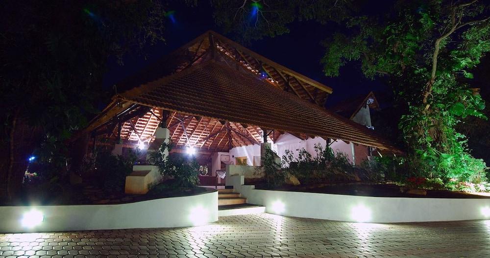 The Windflower Resort & Spa, Maisúr Exteriér fotografie